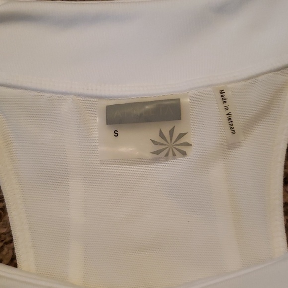 Workout Tank - Picture 2 of 4